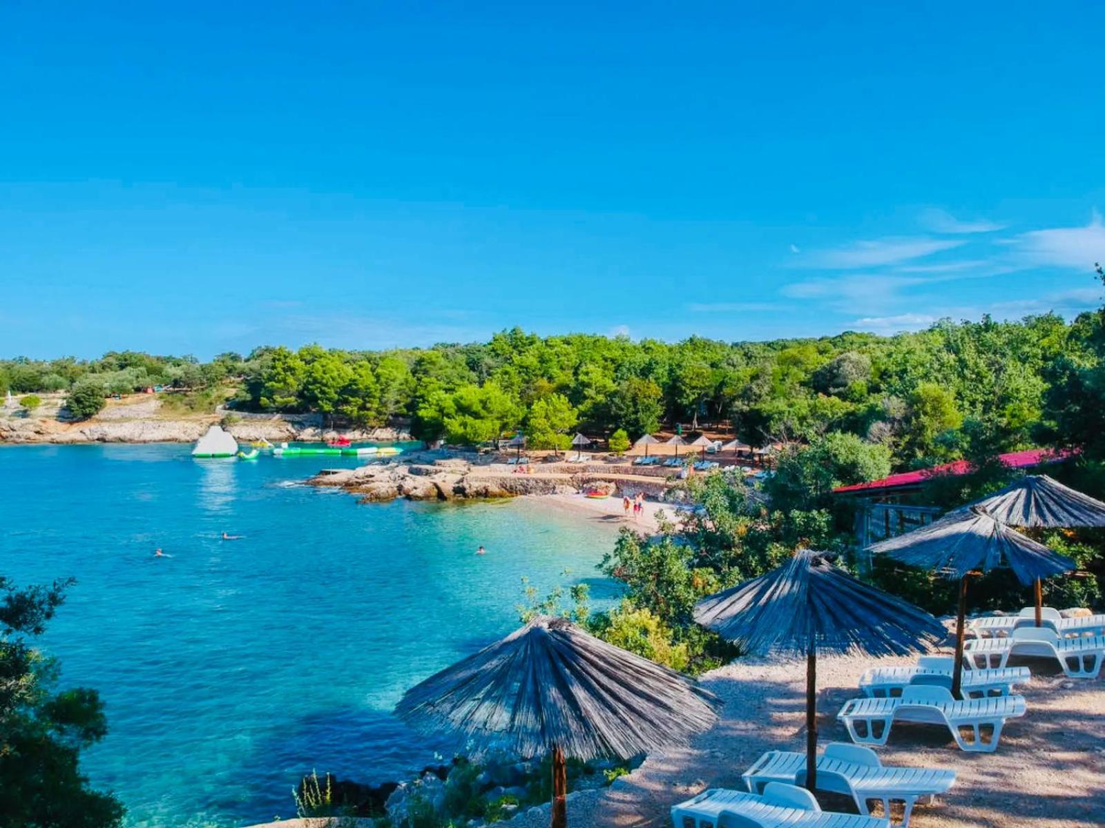 Adria Holiday Home Pinezići Kültér fotó